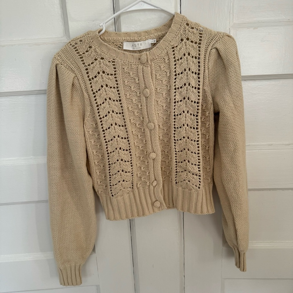 NWT ASTR the Label Marlena Puff Sleeve Cardigan